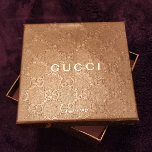Authentic Gucci Square Gift Box - Brown - Picture 5 of 6